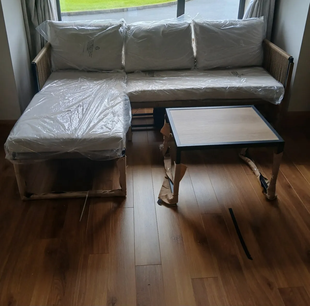 Garden furniture - Image 1