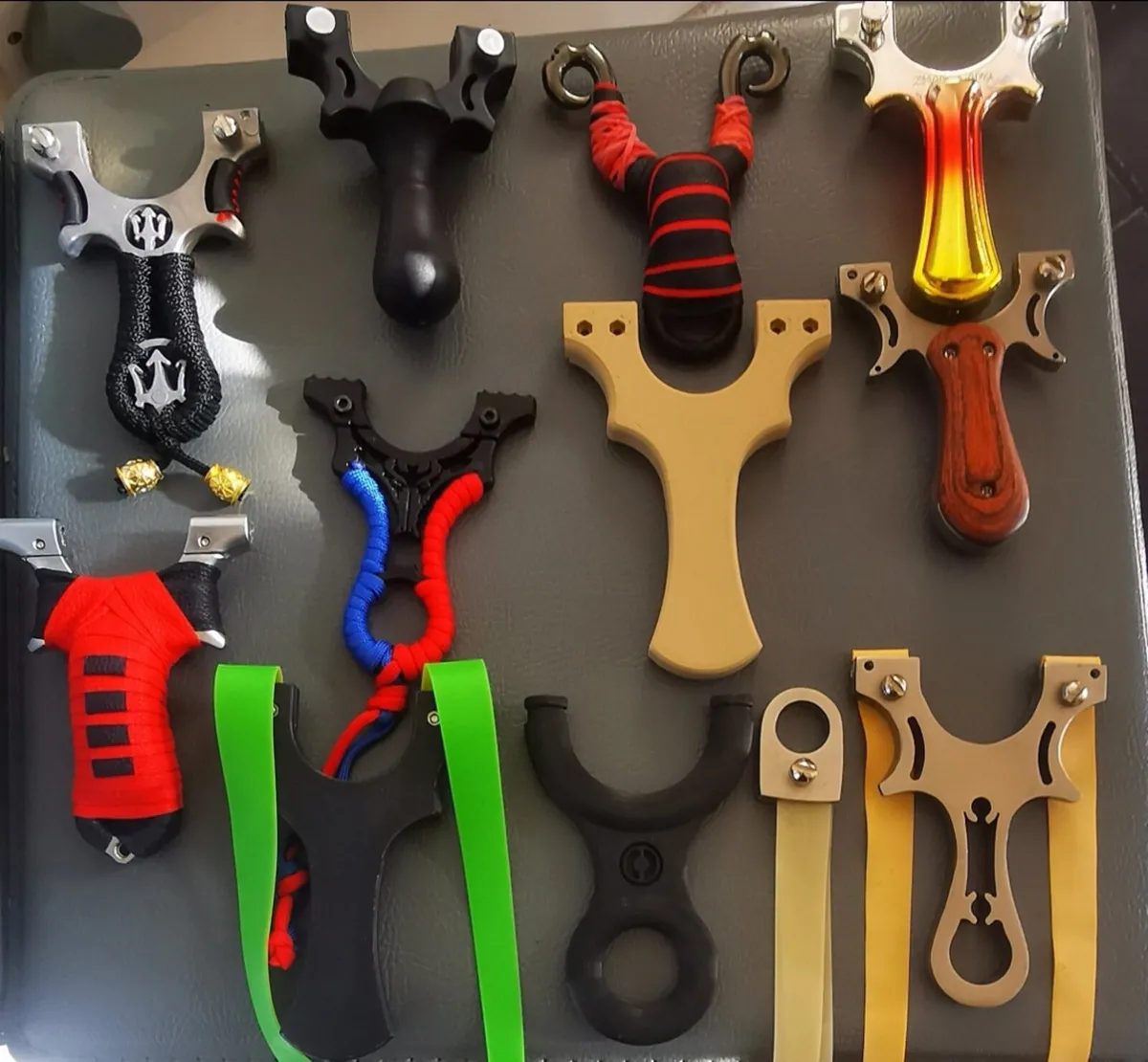 Catapult/Slingshots - Image 1