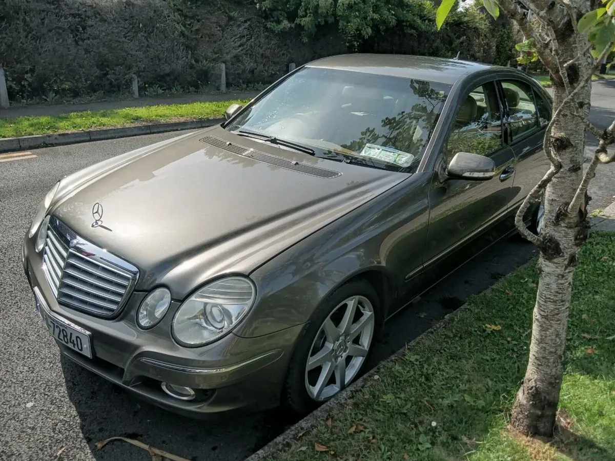 E class petrol auto mint 2,850 Euro - Image 3