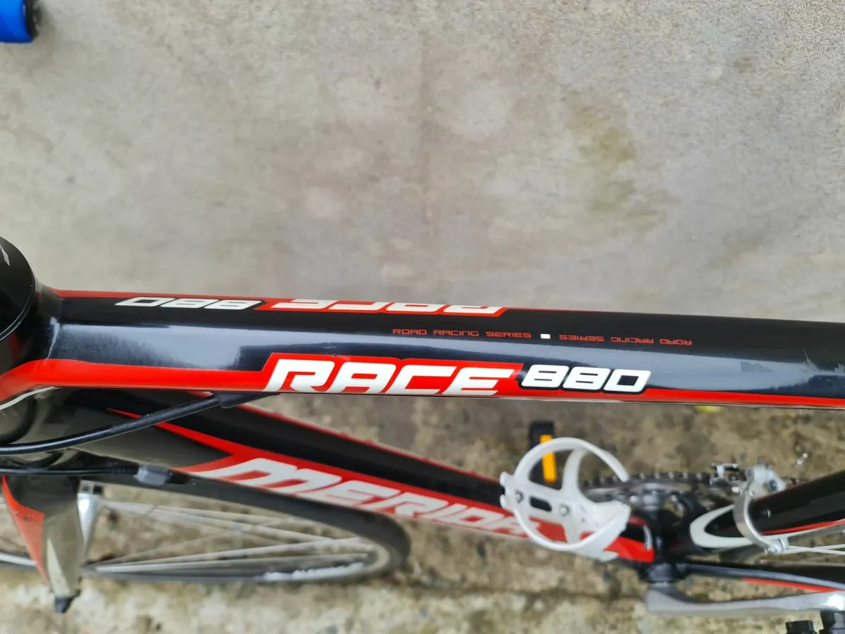 'Merida' (Race 880) Road Bicycle - Image 2