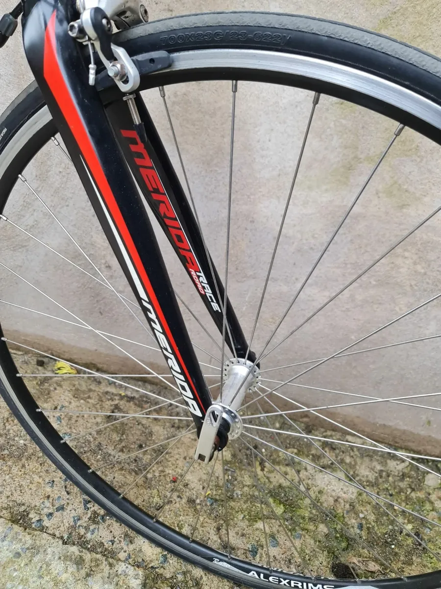 'Merida' (Race 880) Road Bicycle - Image 4