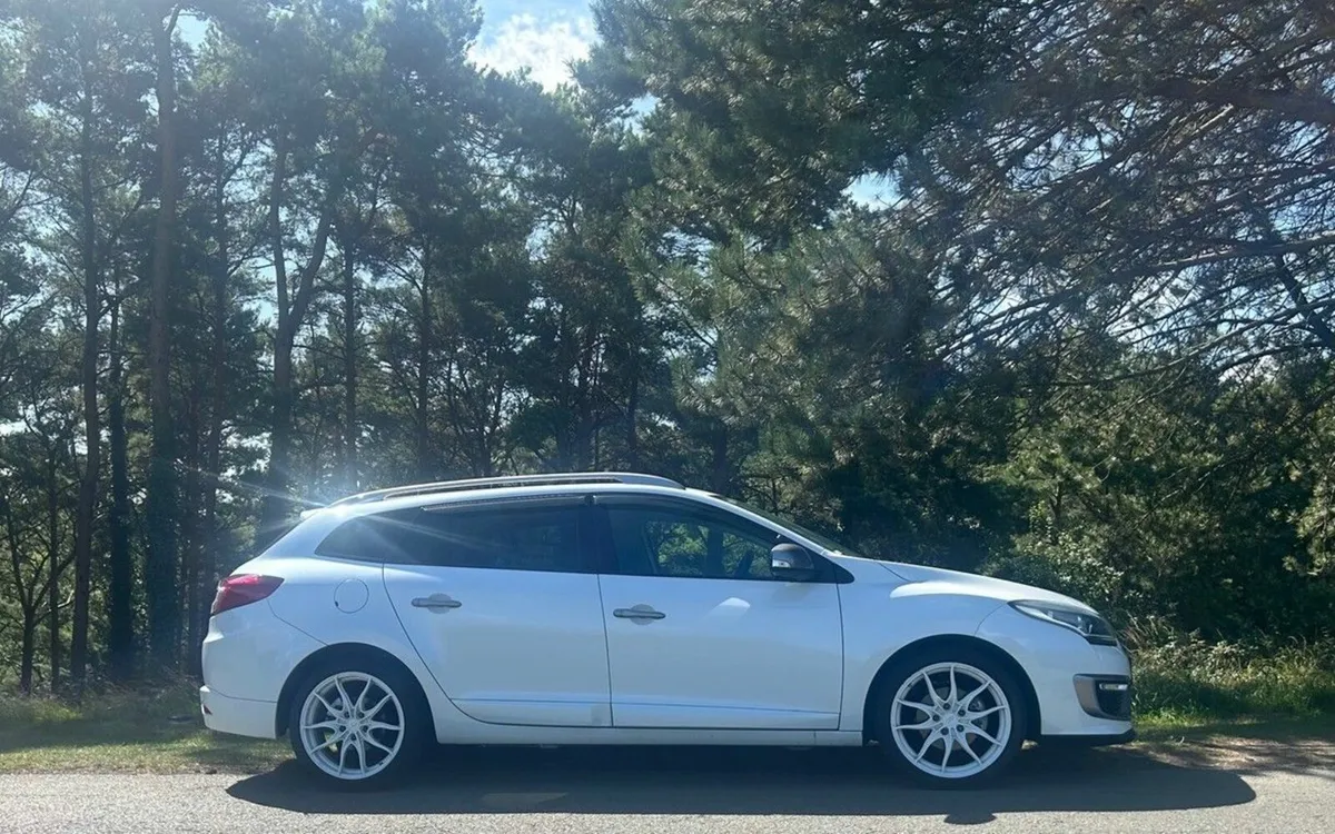 2016 1.2 automatic Megane. 1 owner car. 53k - Image 3