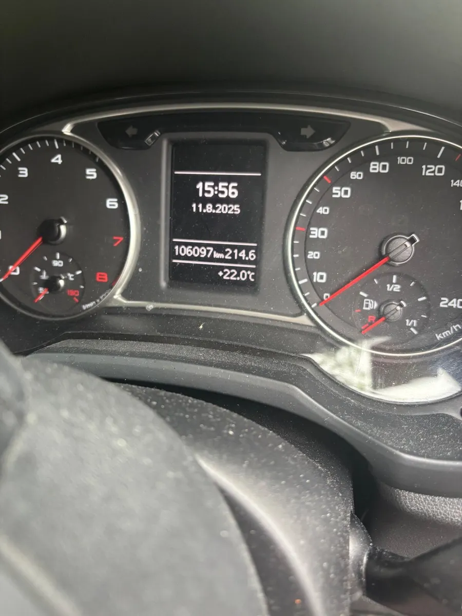 Audi A1 2015 - Image 2