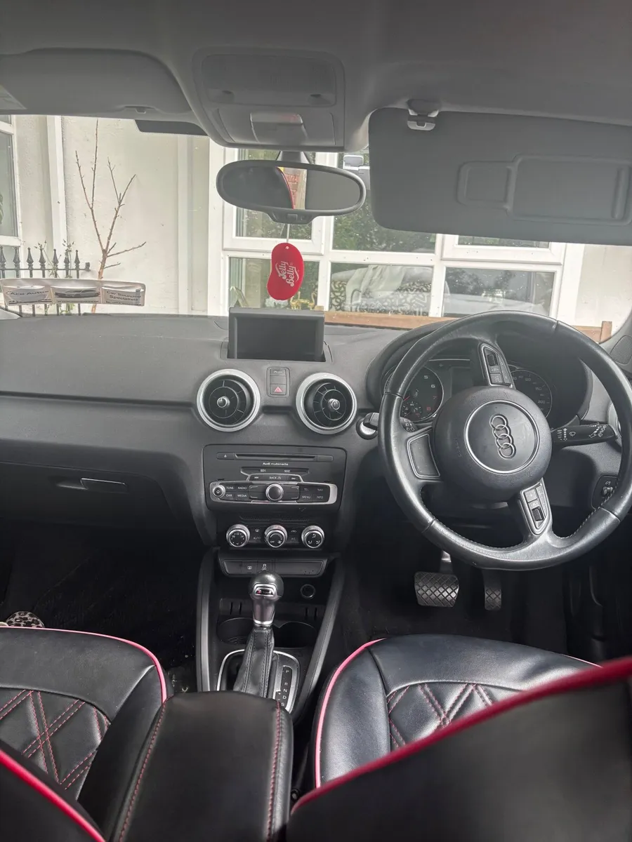 Audi A1 2015 - Image 3