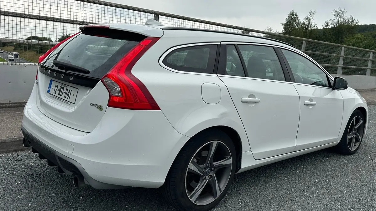 Volvo V60 R Design Drve 2012!1.6 Diesel ! NCT - Image 3