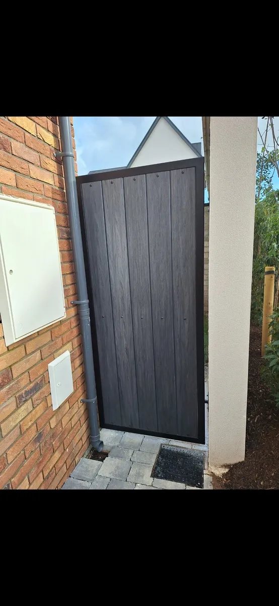 Composite Side gates/driveway gates - Image 2