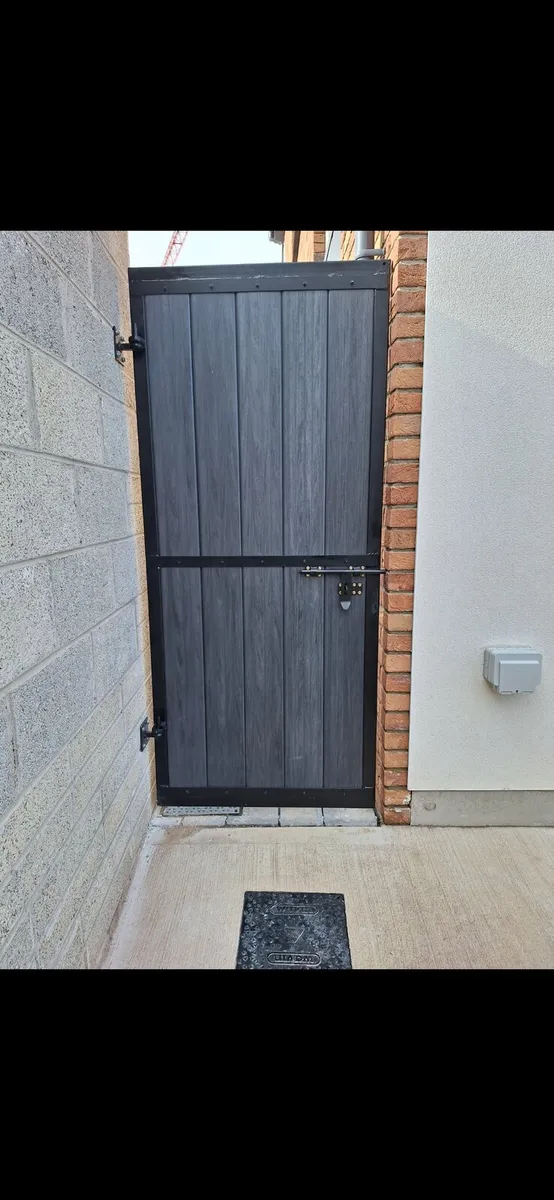 Composite Side gates/driveway gates - Image 3
