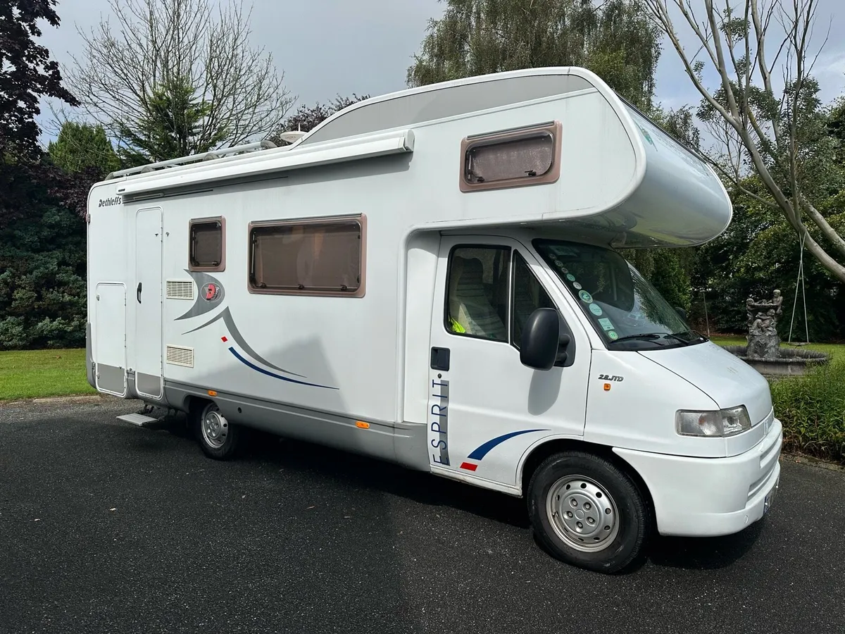 Camper Van - Image 3