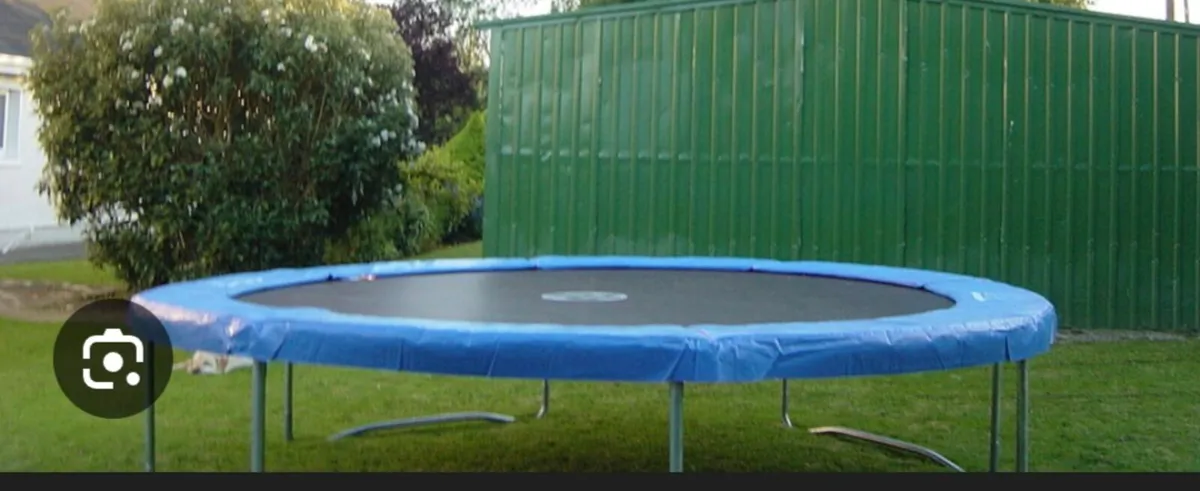 Trampoline
