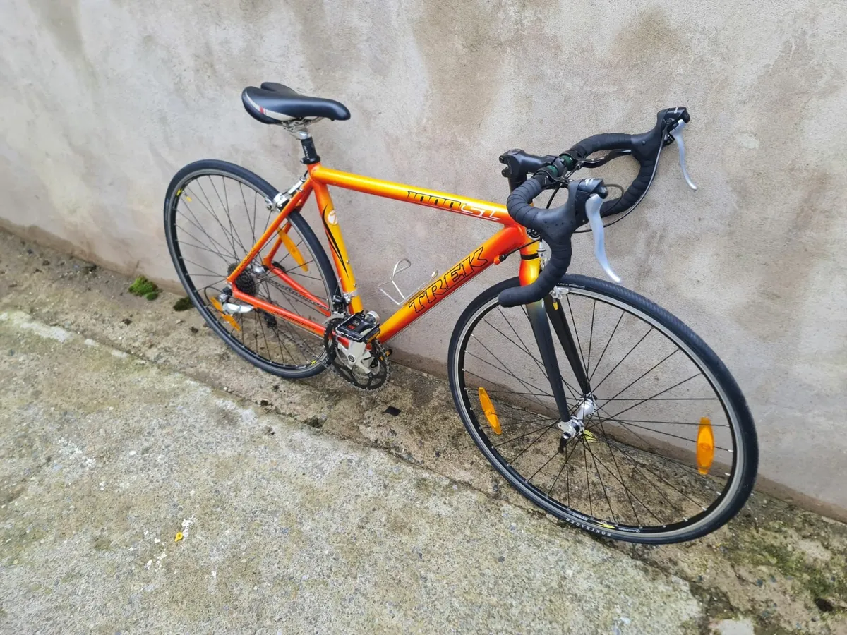 'Trek' (1000 SL) Road Bicycle - Image 4