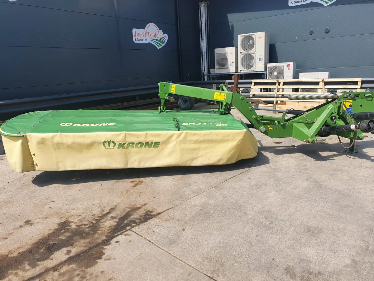 Used Krone ECR320 Centre Pivot Heavy Duty Mower - Image 2