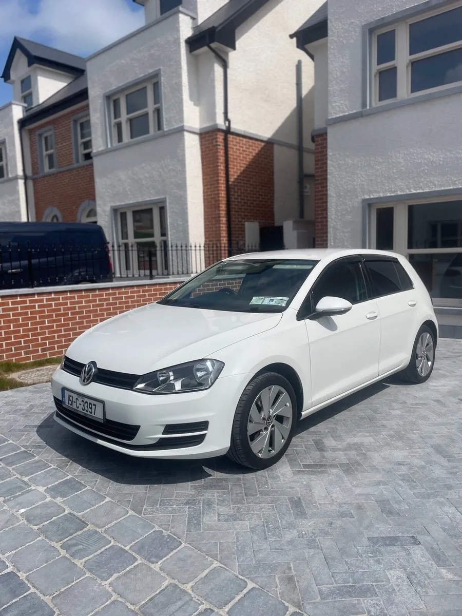 Volkswagen golf 1.6 diesel 2015 - Image 2