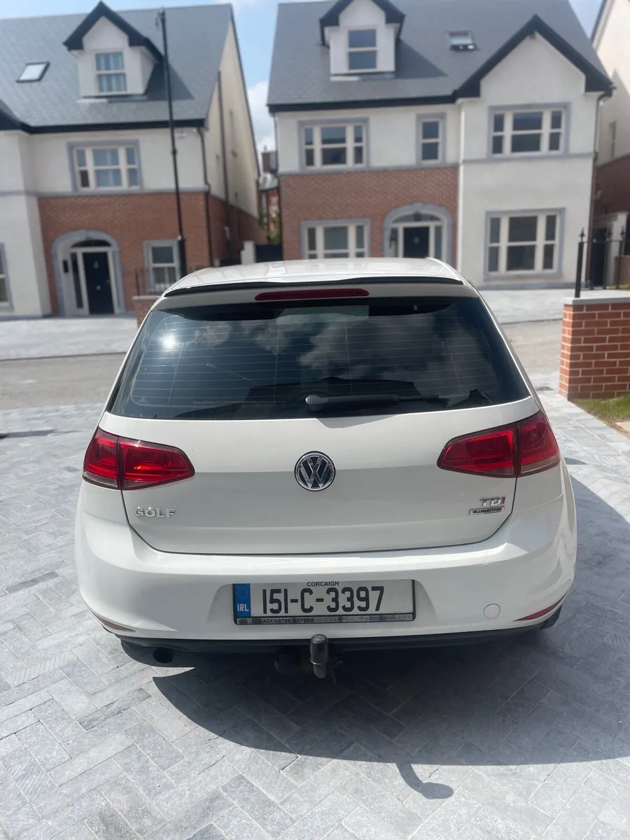 Volkswagen golf 1.6 diesel 2015 - Image 3