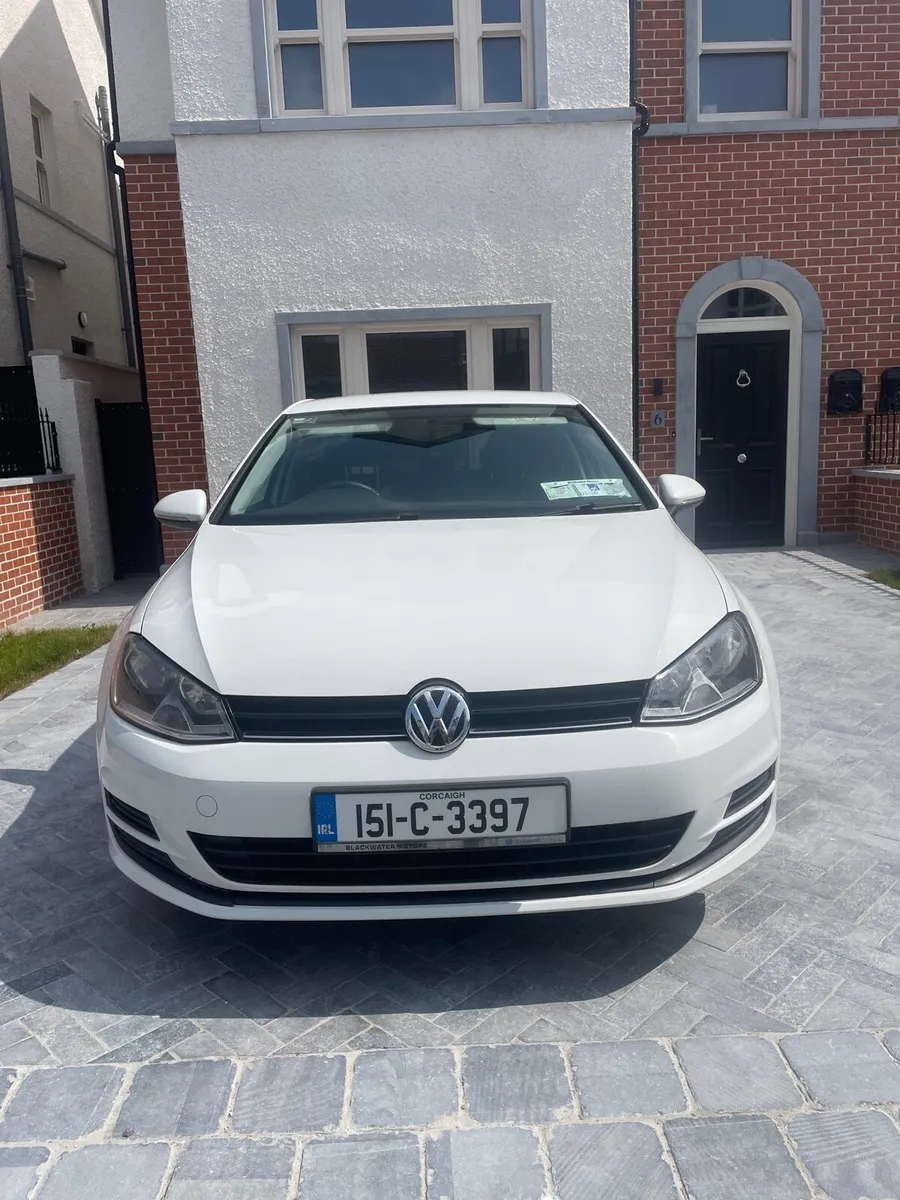 Volkswagen golf 1.6 diesel 2015 - Image 4