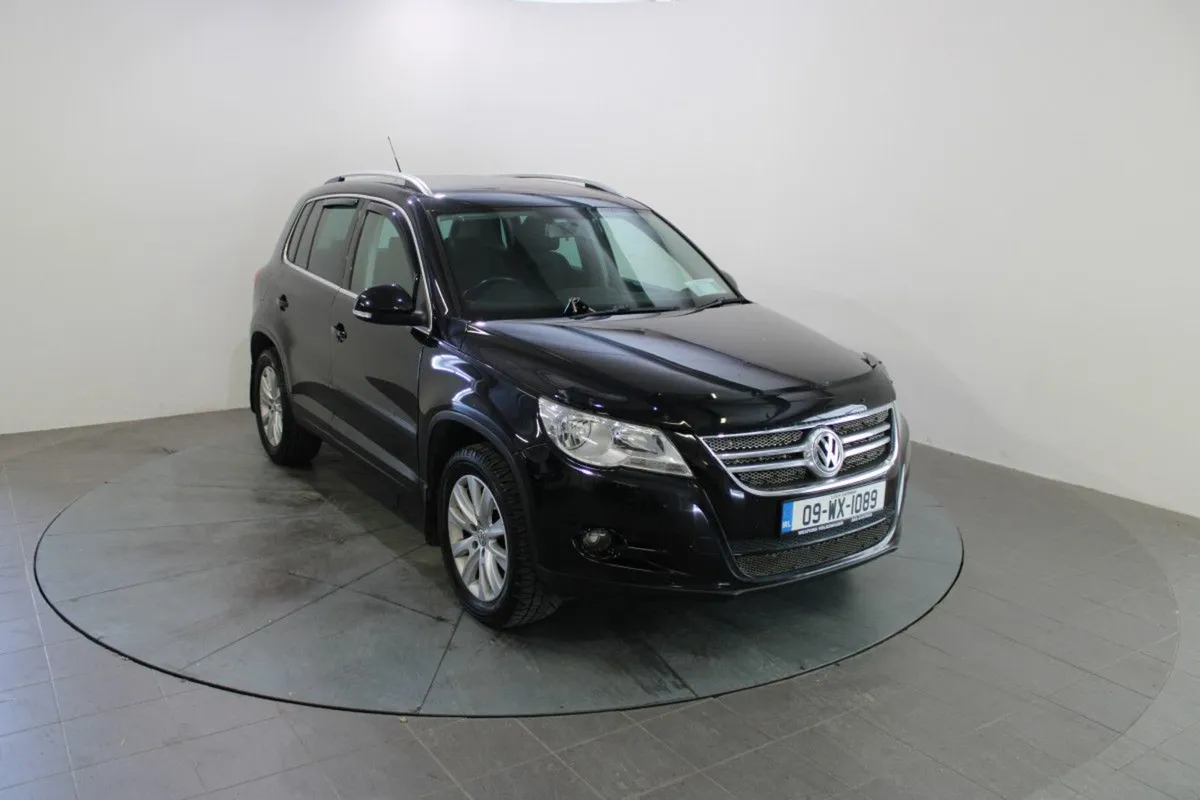 Volkswagen Tiguan 2.0 TDI Bluemotion Trend FUN - Image 1