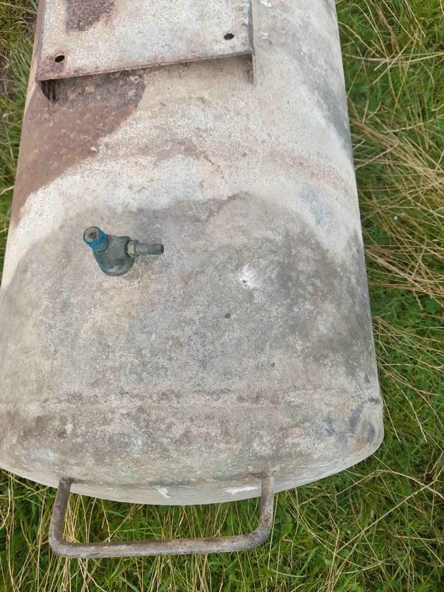 Water pump tank - Image 3