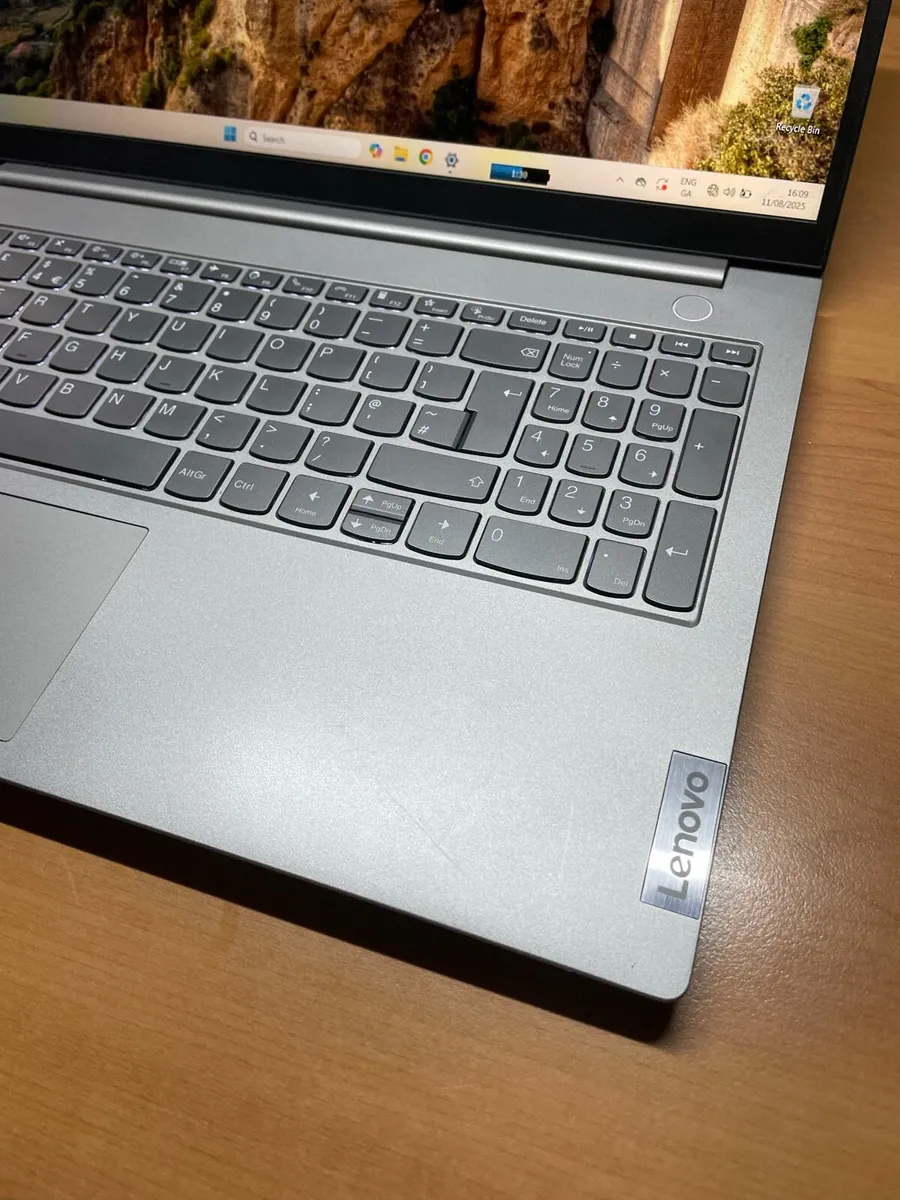 Lenovo i5 pro 12gen 16-256 win 11 pro - Image 2