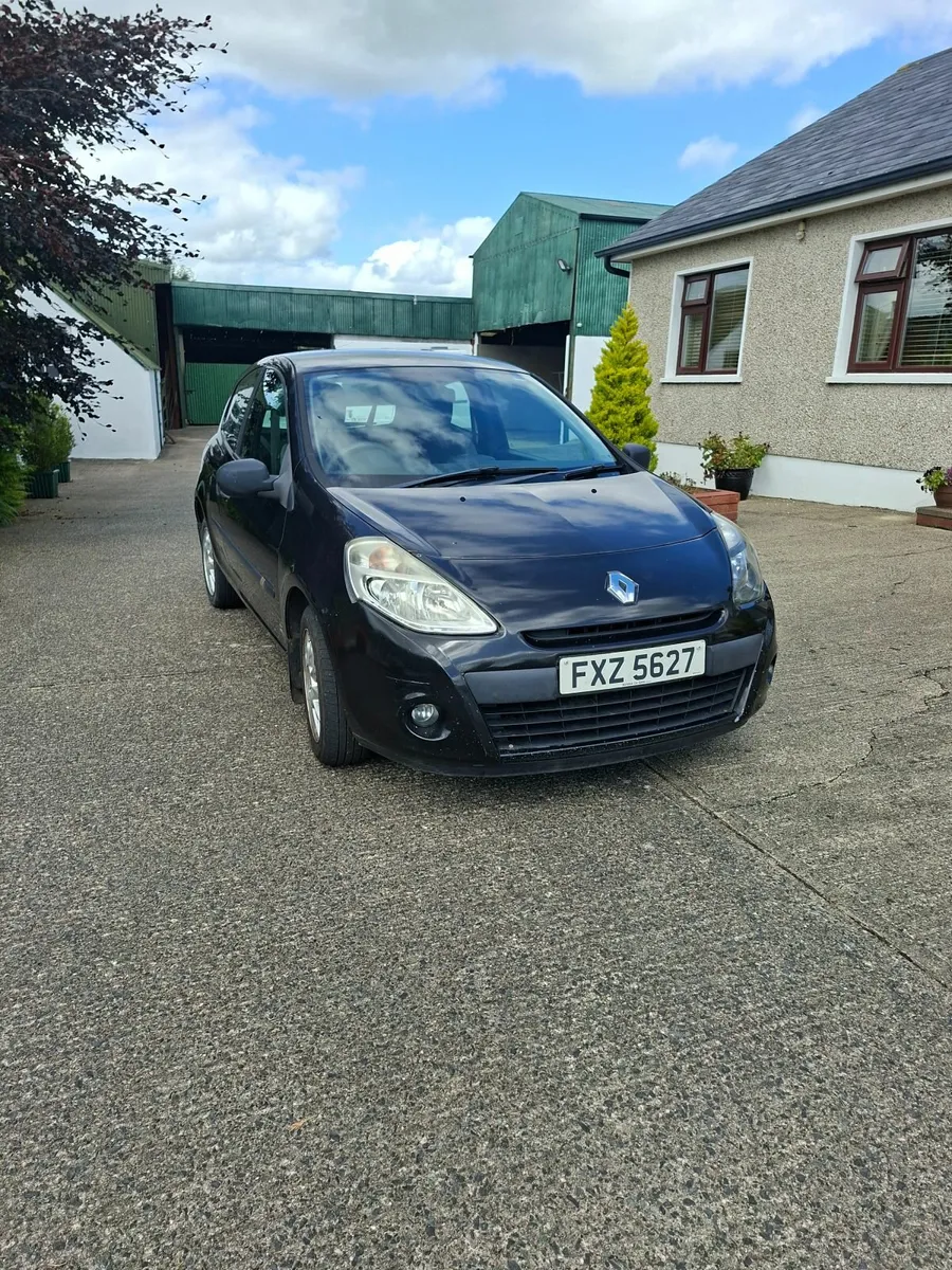 Renault Clio 2010 - Image 4