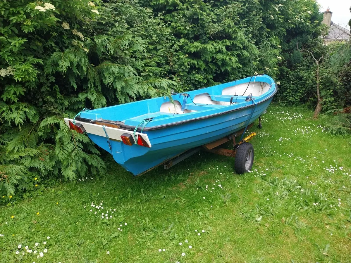 18ft OSM Boat, Trailer & 5HP Honda engine Package - Image 1