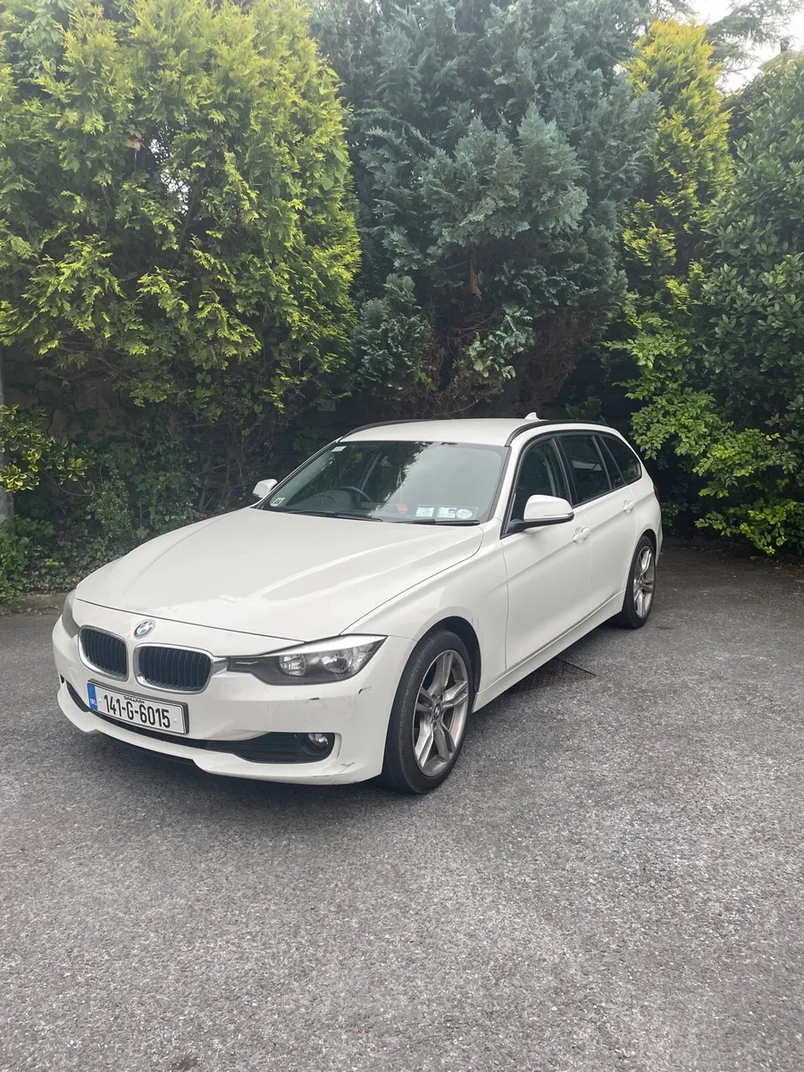 BMW F31 316i *read description* - Image 1