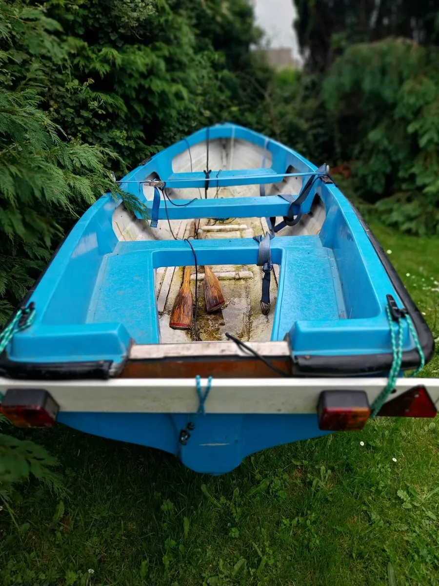 18ft OSM Boat, Trailer & 5HP Honda engine Package - Image 4