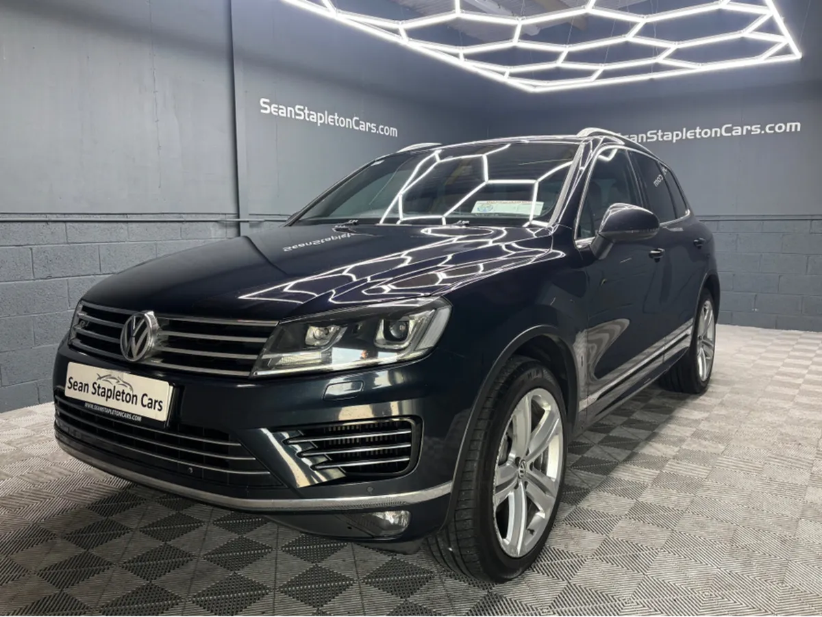 Volkswagen Touareg CV 3.0 TDI 262B 262BHP V6 5DR A - Image 1