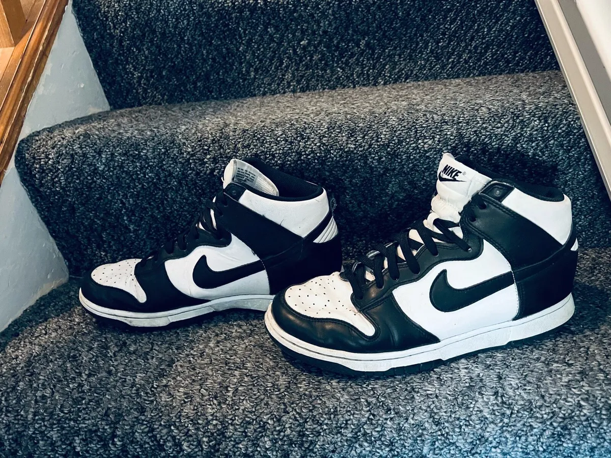 Air Jordan 1 Mid 'University Black/White - Image 3