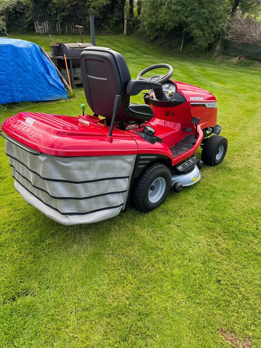 Honda tractor mower - Image 4
