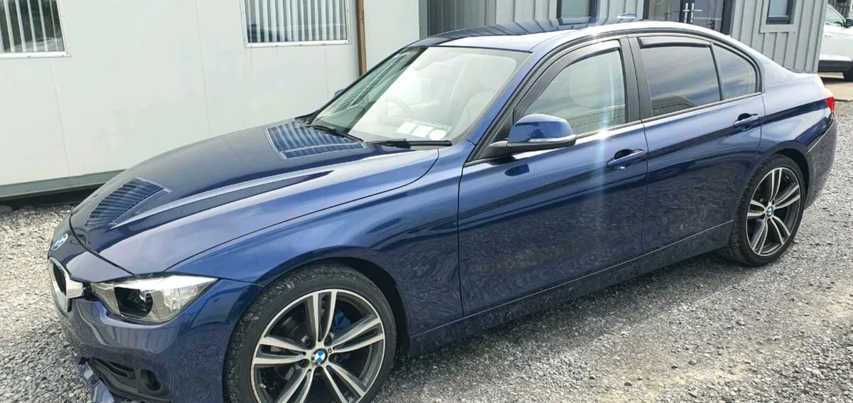 171 BMW 320D AUTO - Image 3