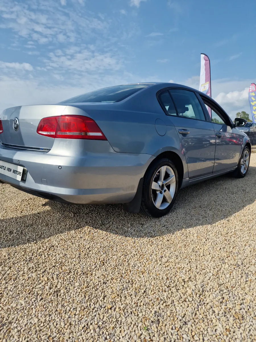 VW Passat Bluemotion - Image 2