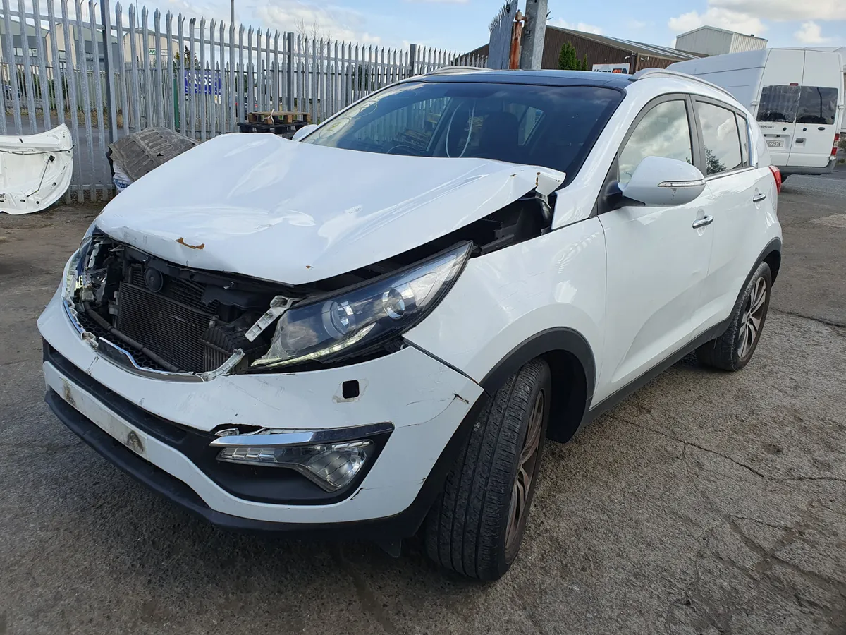 13 KIA SPORTAGE  1.7 CRDI	(D4FDD) FOR BREAKING - Image 2