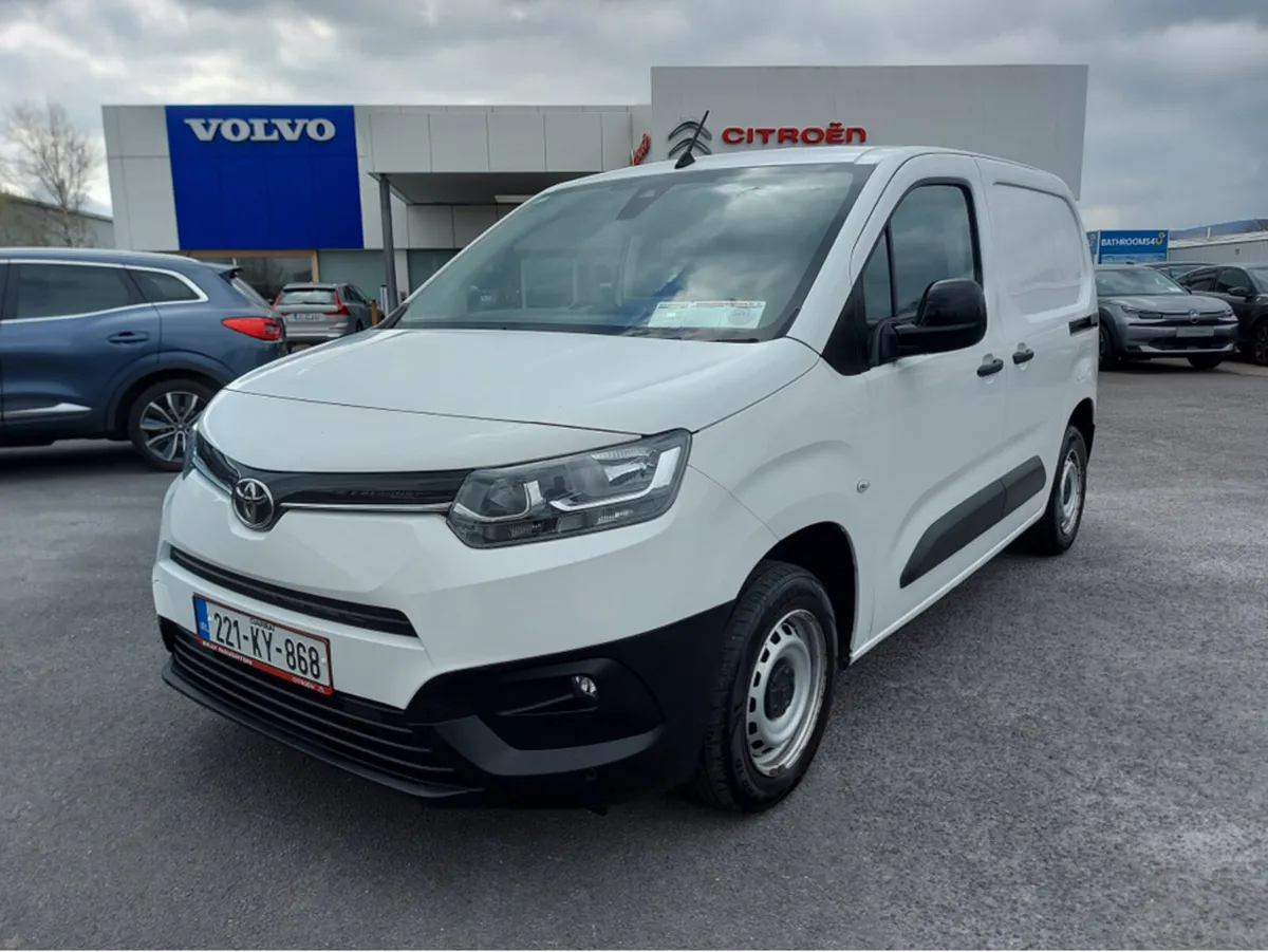 Toyota Proace 1.5 D GX SWB 6 650KG 3DR - Image 1