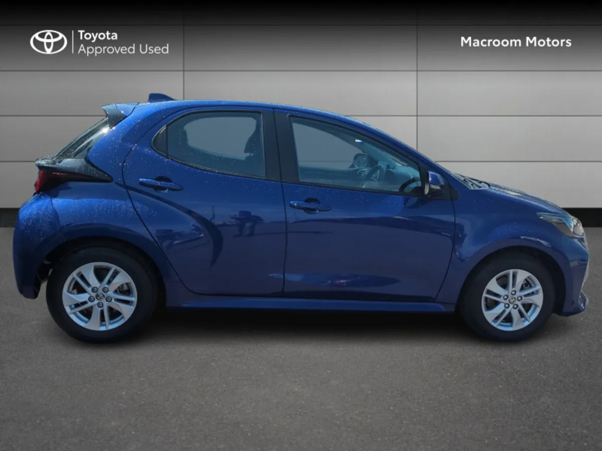 Toyota Yaris 1.5 - Image 3
