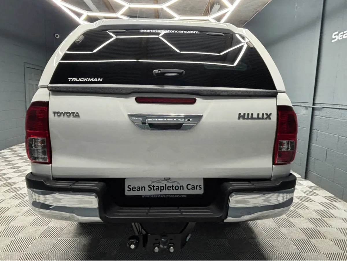 Toyota Hilux 2.4D4D ICON 148BHP D/C 4 - Image 3