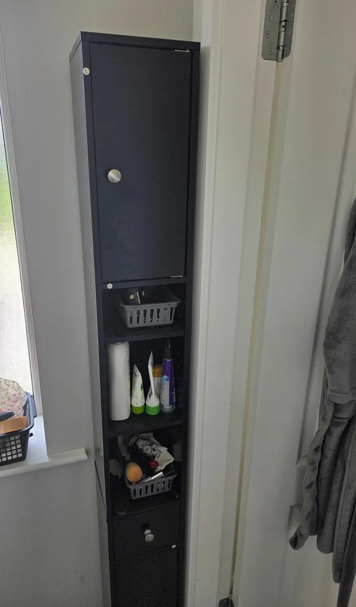 Cabinet - Image 2
