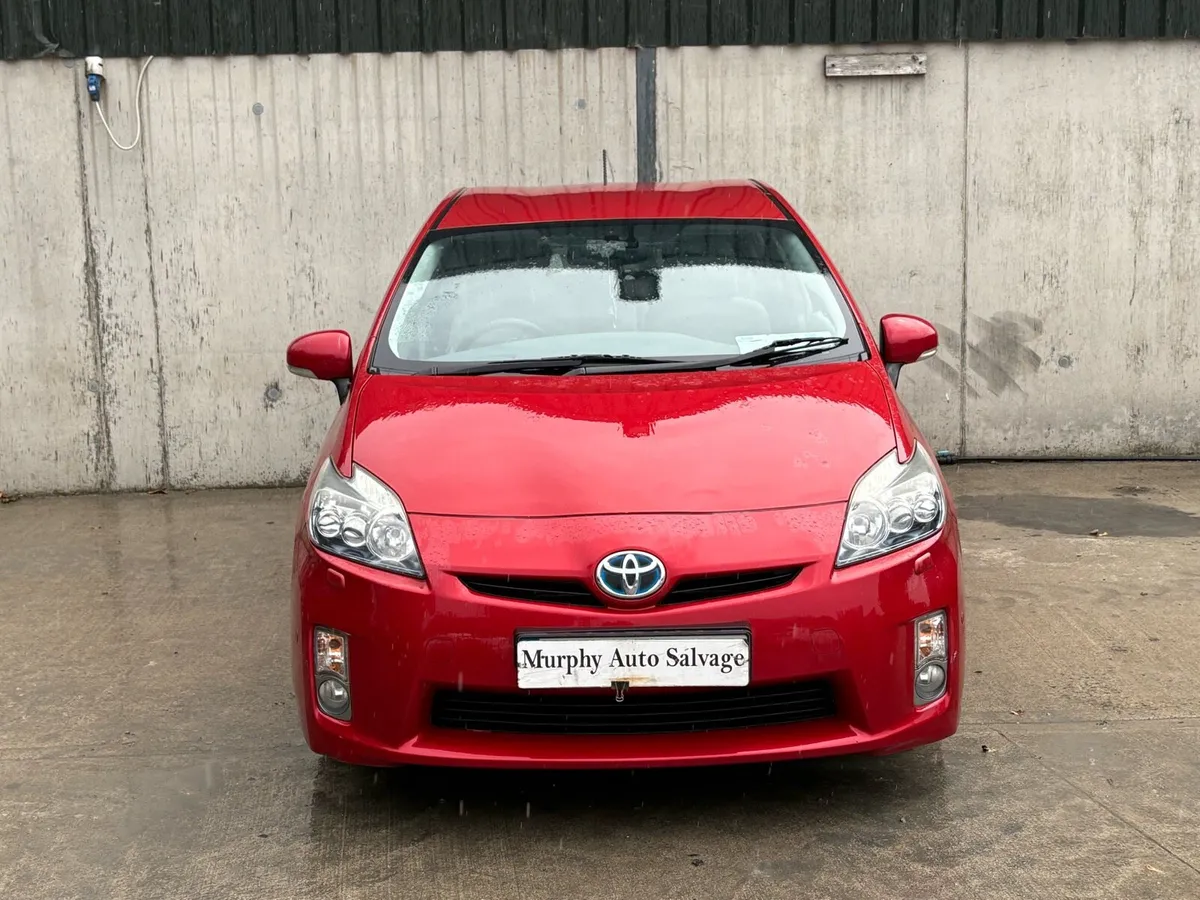 2010 Toyota Prius for part - Image 1