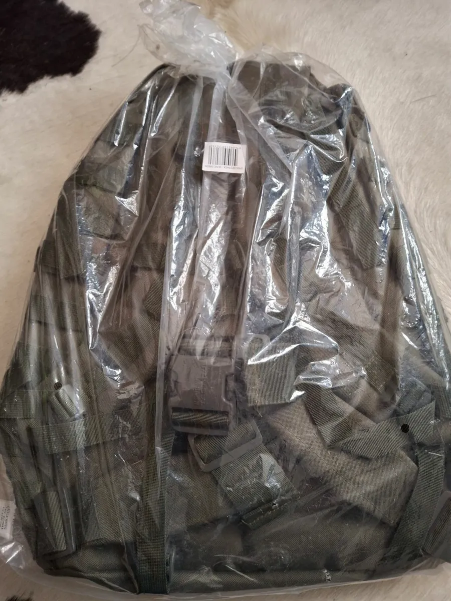 Army bag pack - Image 3