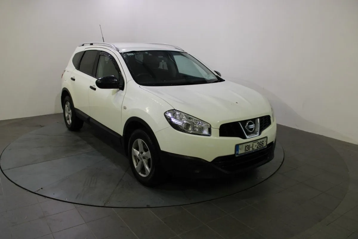 Nissan Qashqai +2 1.5d XE 4X2 - Image 1