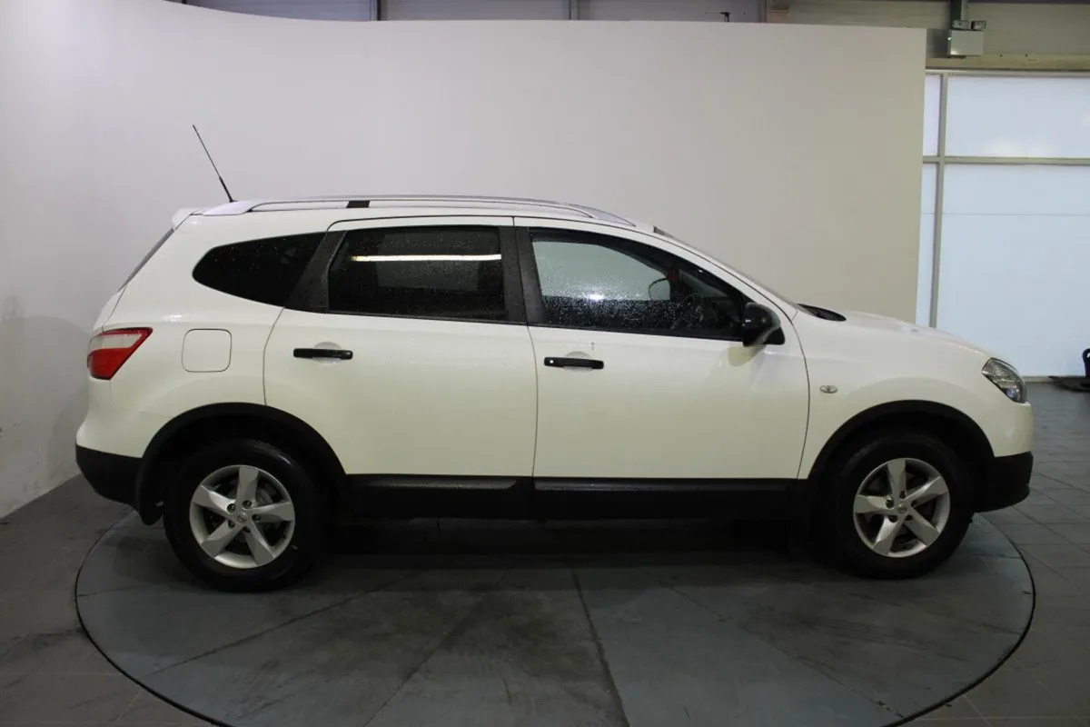 Nissan Qashqai +2 1.5d XE 4X2 - Image 3