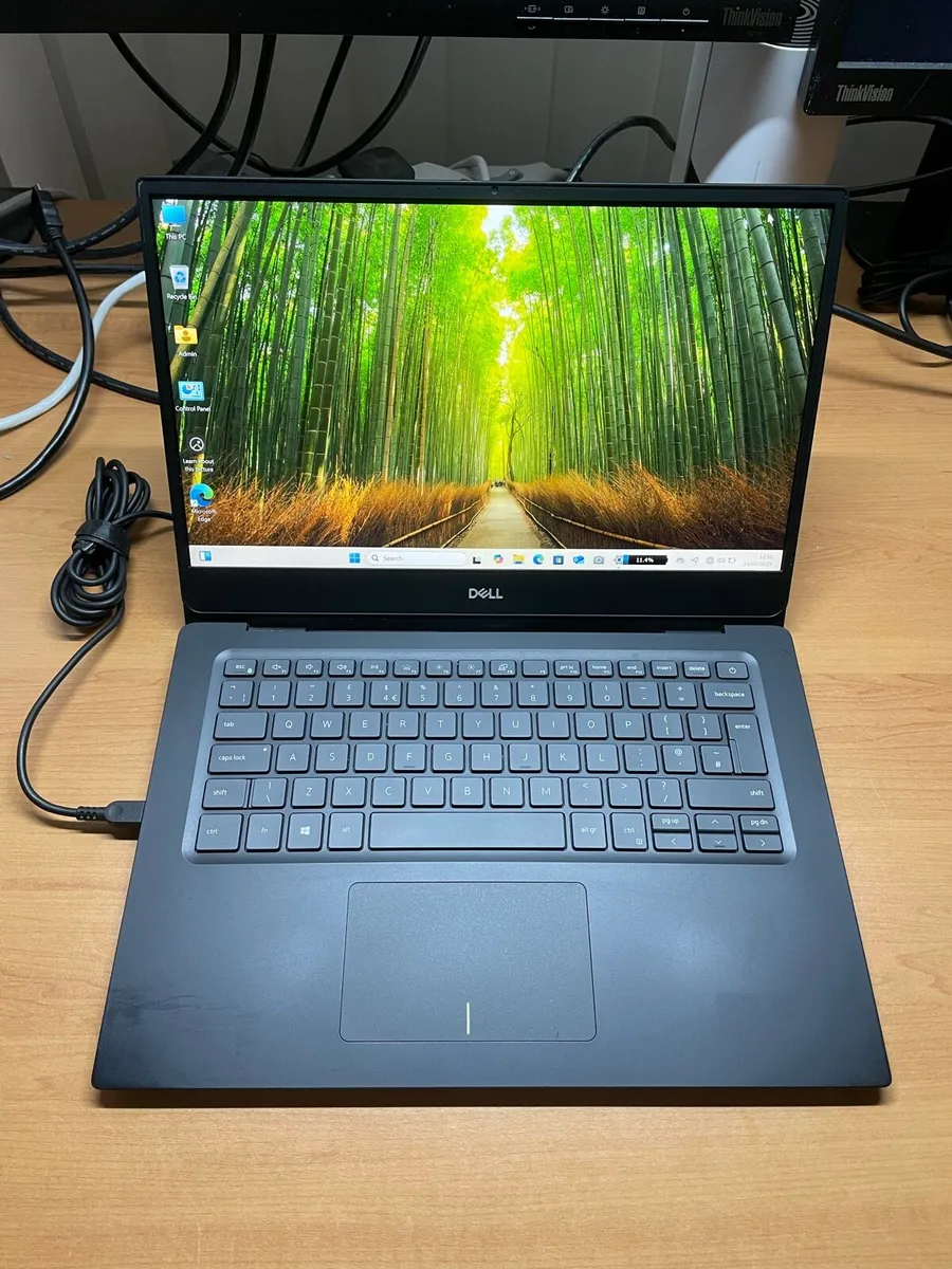 Dell i7 pro 16-256 win 11 2gb graphic - Image 1