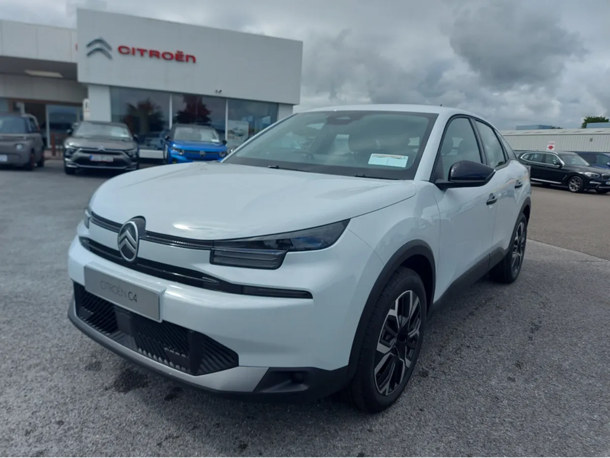 Citroen C4 YOU MHEV - Image 1