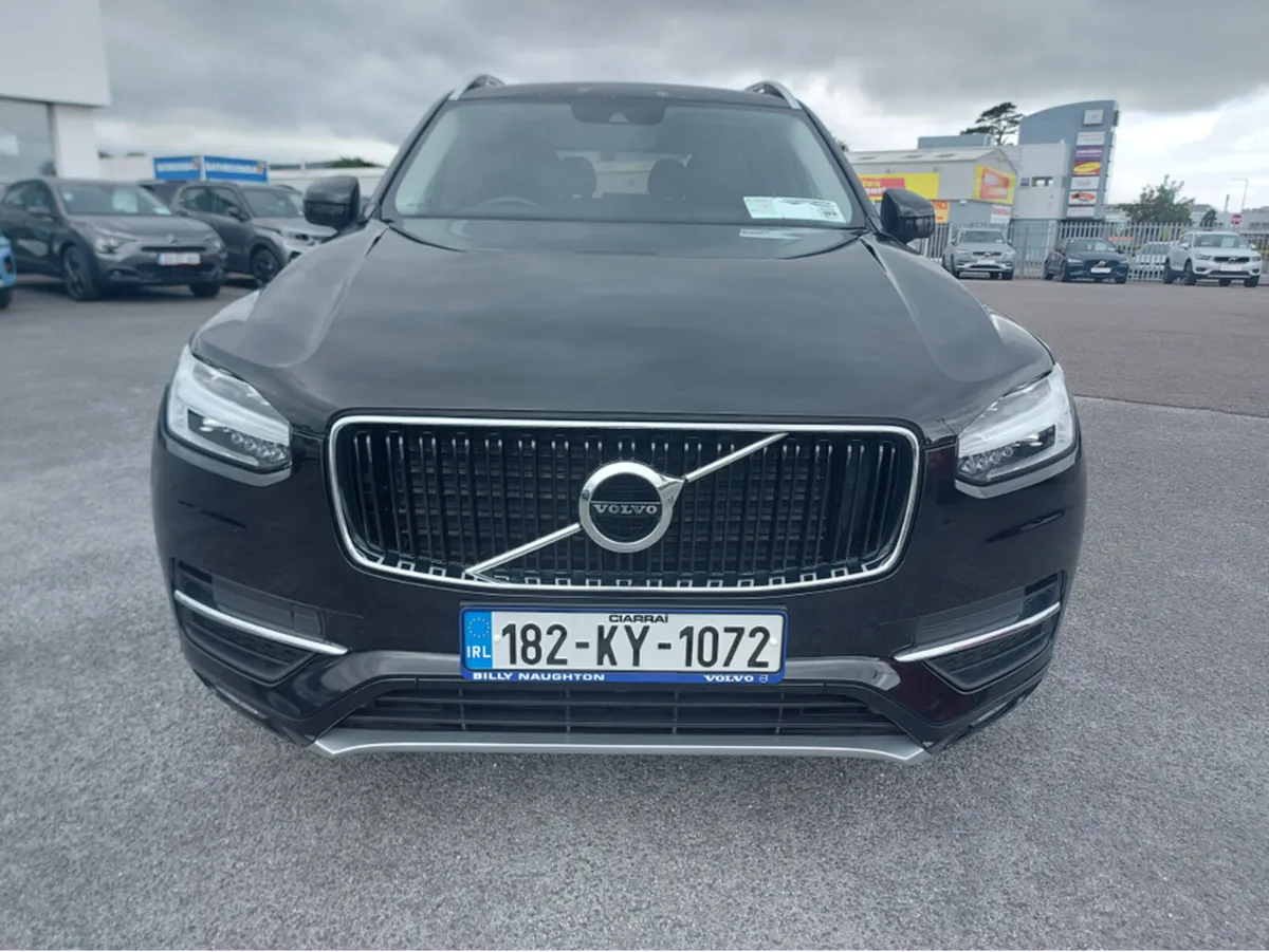 Volvo XC90 D5 AWD MOMENTUM 5DR AUTO - Image 2