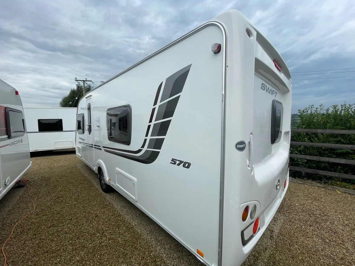 Swift Challenger 570 - Image 2