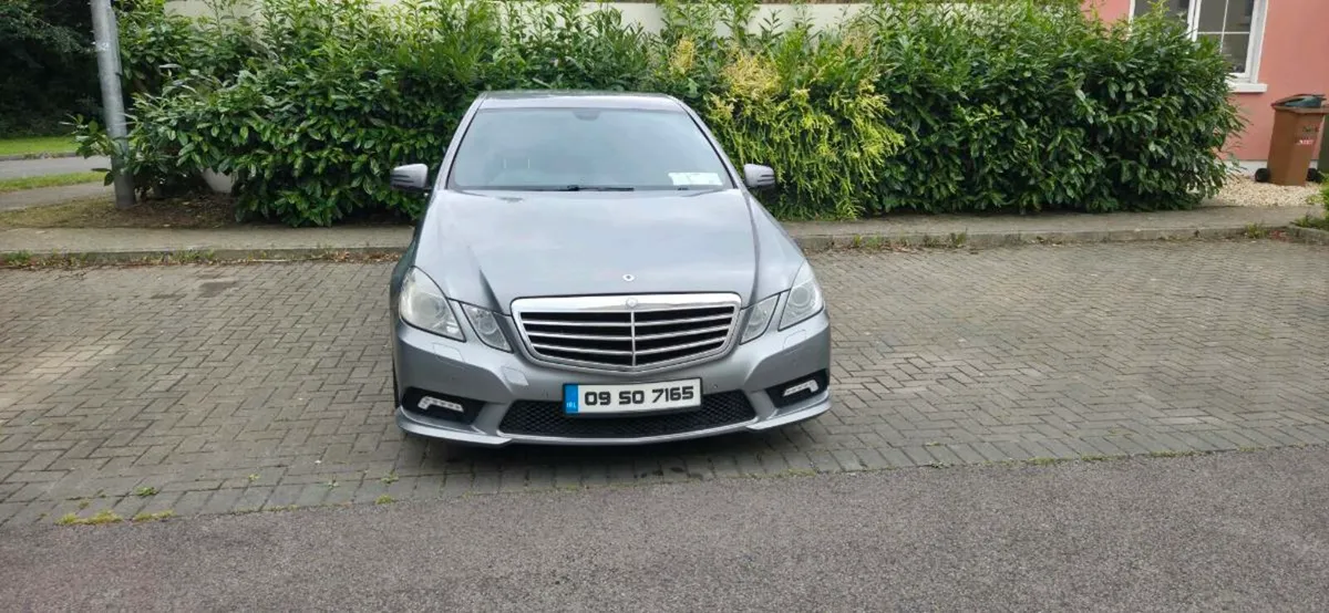 Mercedes-Benz E350 AMG - Image 1