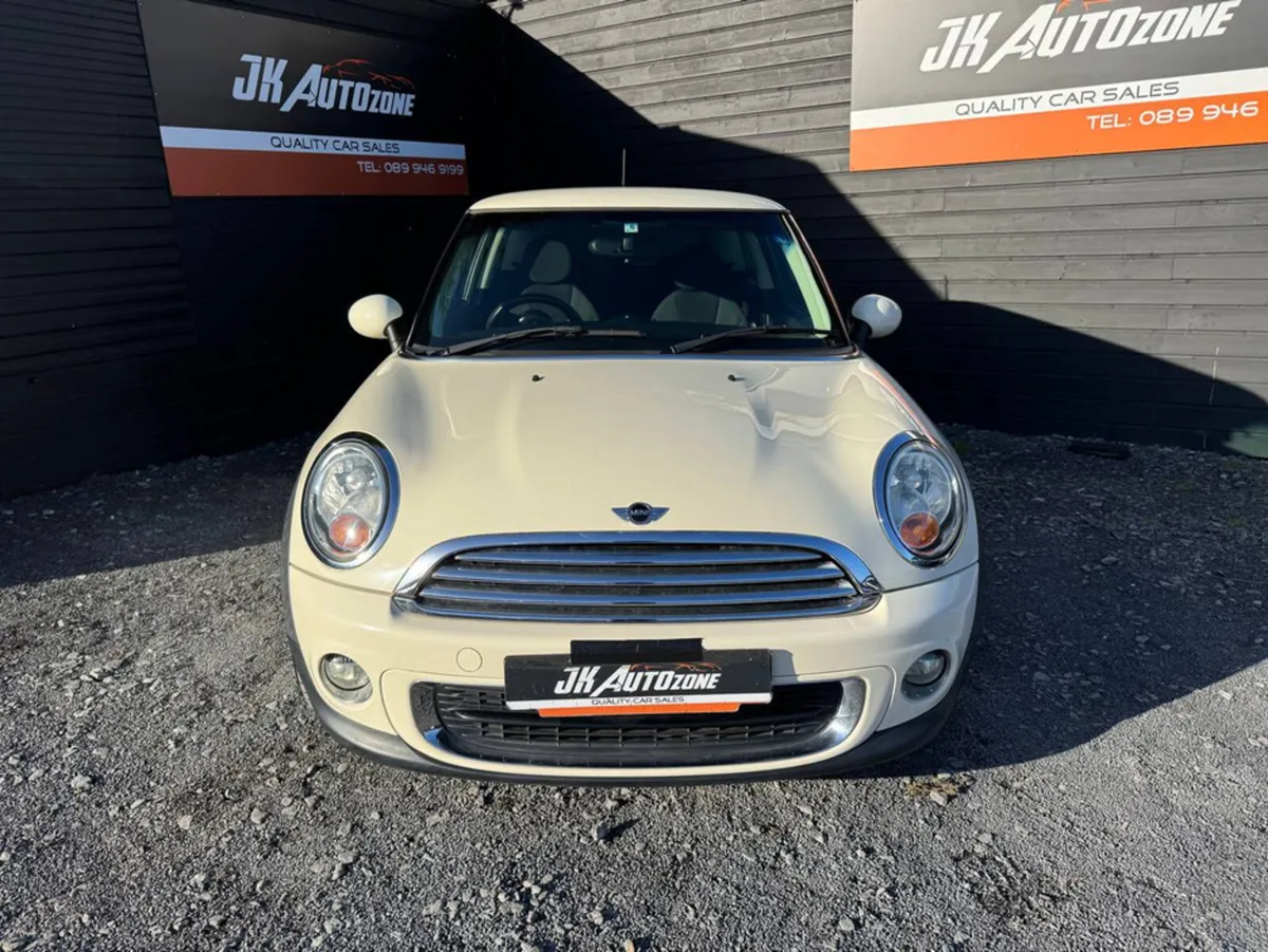 Mini Cooper 1.6 HATCH AUTO 3DR - Image 2