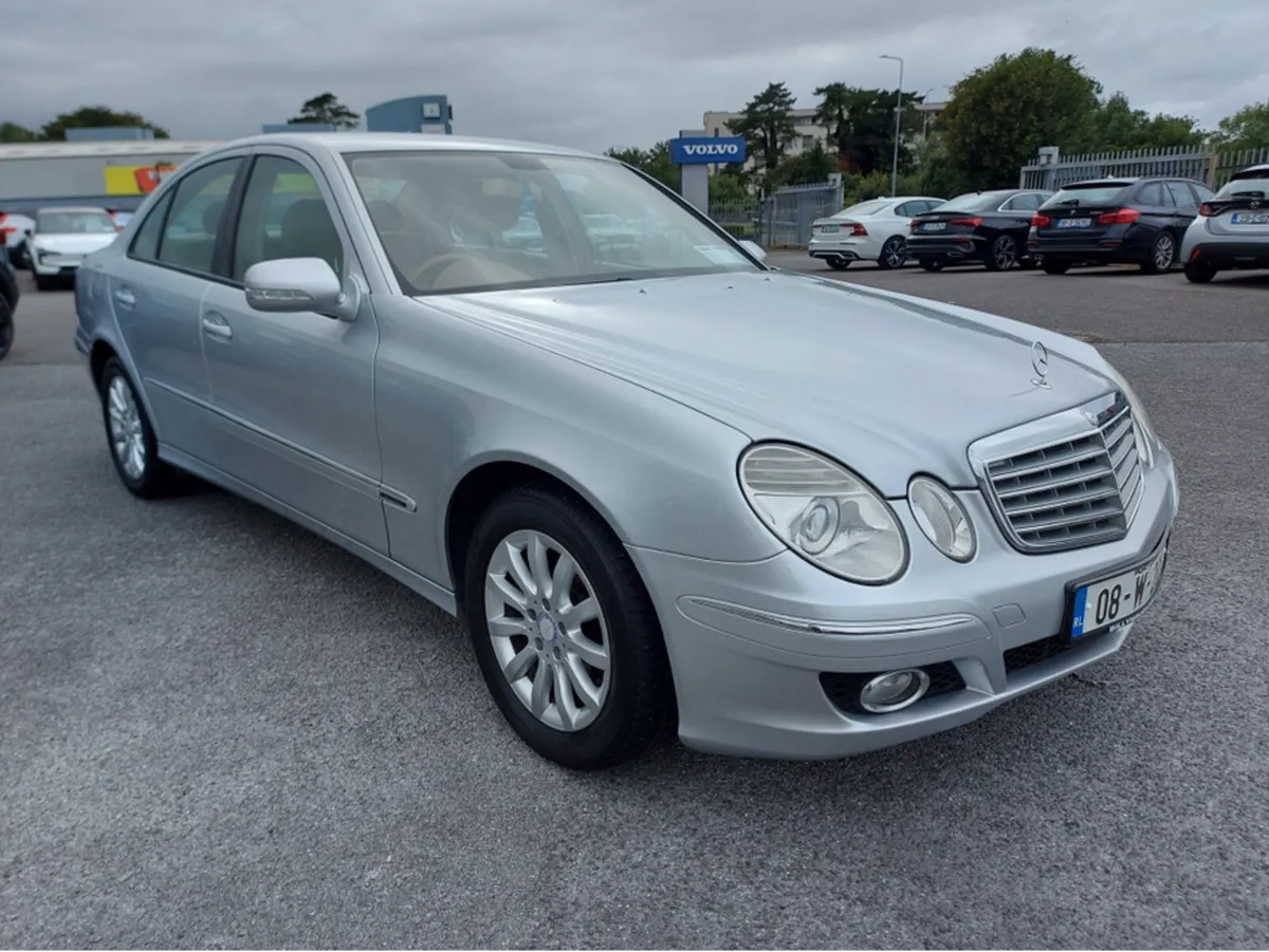 Mercedes-Benz E-Class E200 KOMPRESSOR - Image 3