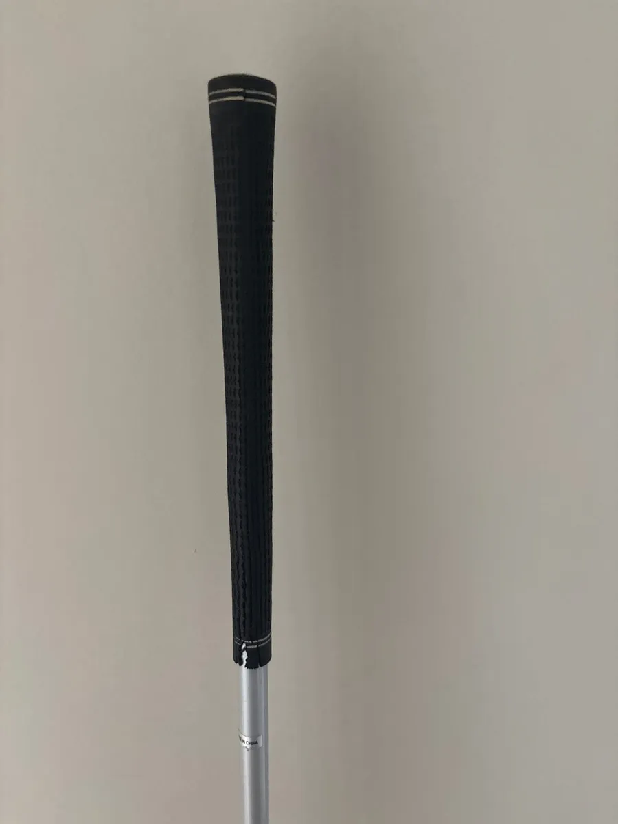 Left handed Slazenger driver Golf club - Image 2