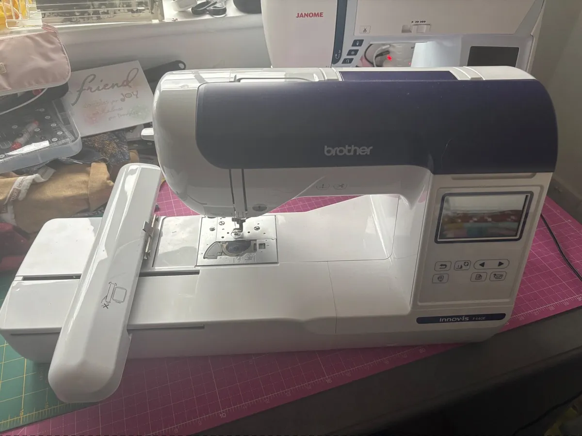Embroidery machine - Image 2