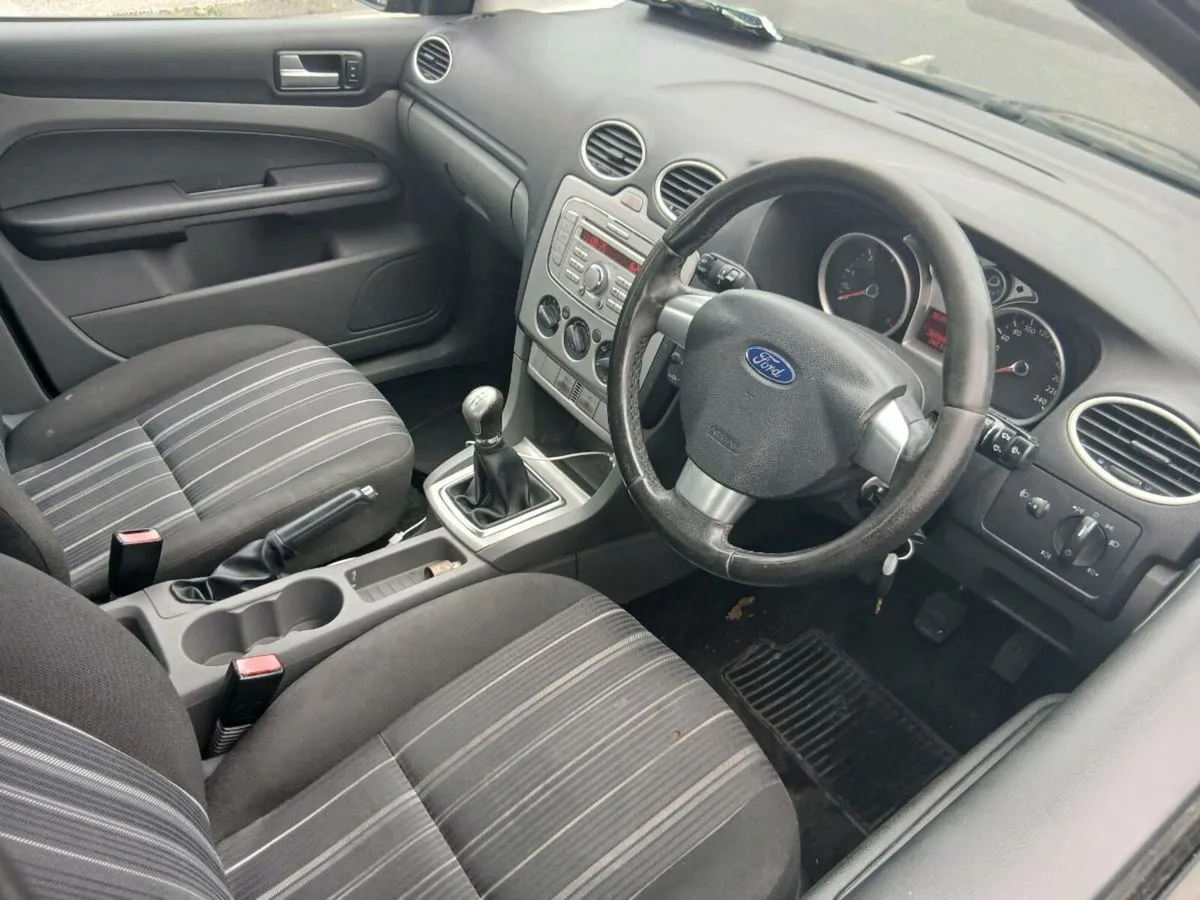 Ford focus - Image 4