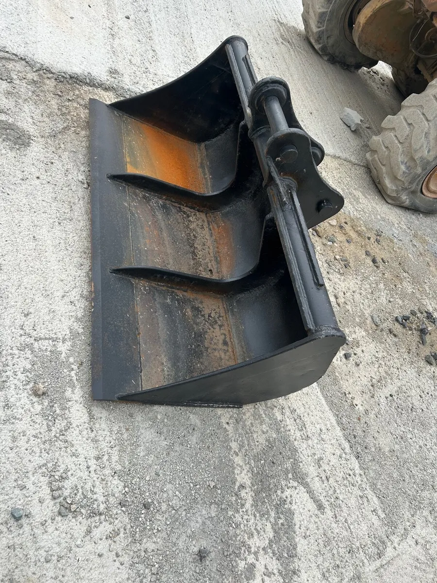 Grading Bucket 6ft - Image 1